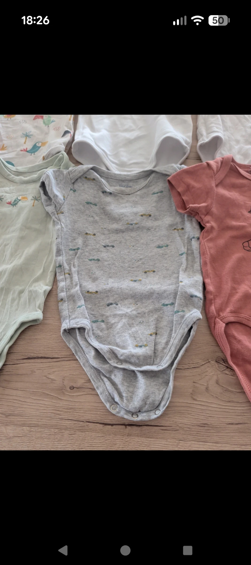 Short-sleeved bodysuits – photo 6